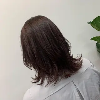ミディアム カラー leben serikaのヘアスタイル