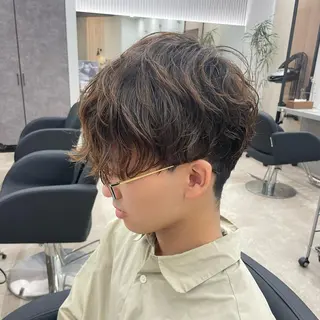 ミディアム パーマ ヘアアレンジ メンズ 🫧縮毛矯正/髪質 改善🫧熊野未来のヘアスタイル