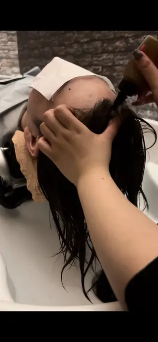 kotone🦋 艶髪/似合わせカラーのヘアスタイル