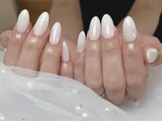 ネイル BURGUNDY ジョイシーのネイルデザイン