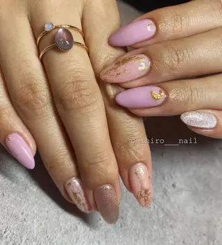 セミロング カラー ネイル chihiro 小路ネイルのネイルデザイン