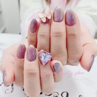 ネイル Queens みなみのネイルデザイン