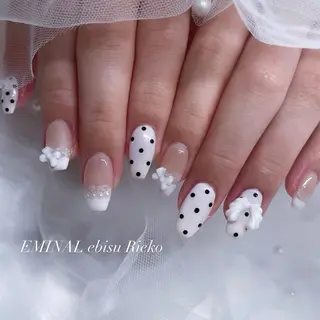 ネイル Rieko EMINAL恵比寿のネイルデザイン