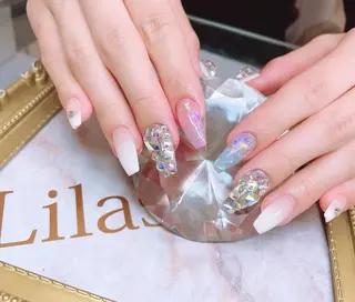 ネイル Lilas Nailのネイルデザイン
