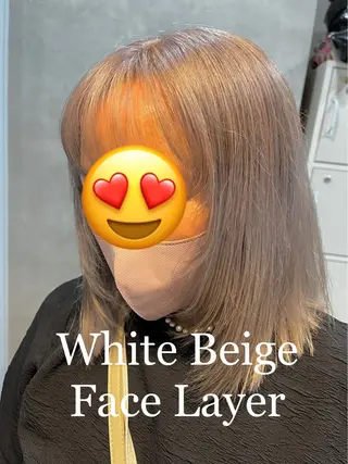 ミディアム カラー ✨レイヤー/柔らかベ ージュ青山✨のヘアスタイル