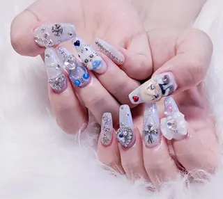 ネイル MoonNail ユリ🌸のネイルデザイン