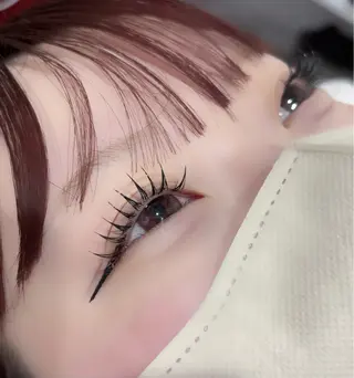 マツエク・マツパ 尾﨑 りおのマツエク・マツパデザイン