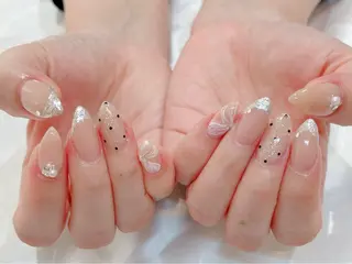 ネイル 髙橋 優菜のネイルデザイン