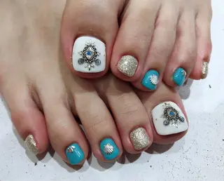 ネイル Lino+ ネイル&よもぎ蒸しのネイルデザイン