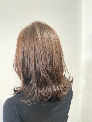 セミロング カラー 髪質改善 菊池紳吾のヘアスタイル