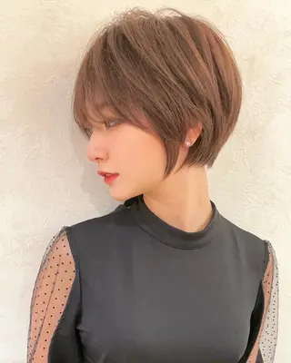 ショート カラー Aster 店長 れおん✂️のヘアスタイル