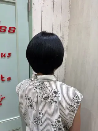 ショート カラー 大賀 和希🌱‬‪のヘアスタイル
