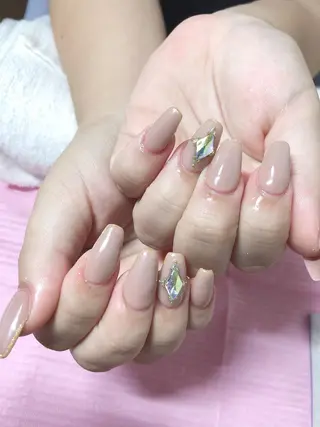 ミディアム ネイル 《LB》ラブリエ Nail&eyeのマツエク・マツパデザイン
