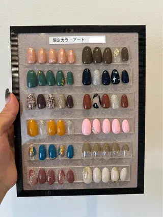 ネイル 岡田 在流のネイルデザイン