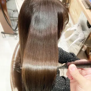 ロング カラー 髪質改善特化 安東駿介のヘアスタイル