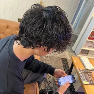 ミディアム パーマ メンズ 🫟メンズスタイル 特化型マナ🫟のヘアスタイル