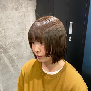 ショート カラー 🩶レイヤーカット 🩶柔らかカラー結愛のヘアスタイル