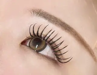 マツエク・マツパ Rumia Salonのエステ・リラクイメージ