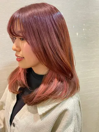 カラー DEURA(デウラ) ✂のヘアスタイル