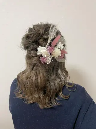 ミディアム カラー ヘアアレンジ akane .のヘアスタイル