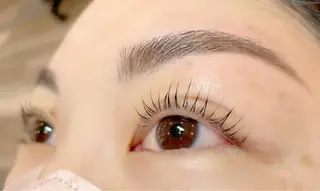 マツエク・マツパ アイブロウ LIKO eyelashのマツエク・マツパデザイン