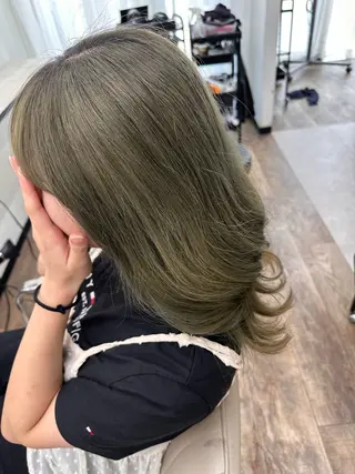 カラー ⟡.·mamiya 縮毛矯正/ヘアセットのヘアスタイル