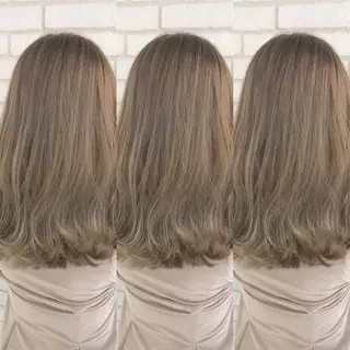 ミディアム カラー 小島 侑衣のヘアスタイル