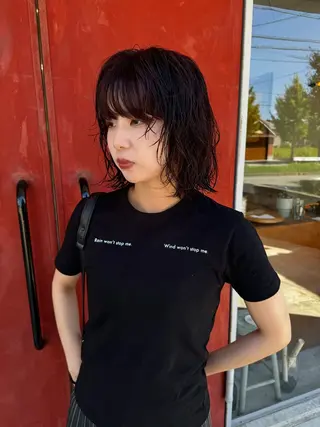 ミディアム カラー パーマ ヤハタ ダイキのヘアスタイル