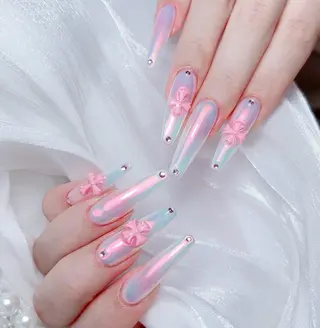 ネイル M🌷nail 長さだし専門店のネイルデザイン