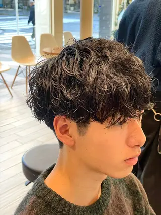 ショート パーマ メンズ パーマ/フェード🔥 佐々木波人のヘアスタイル