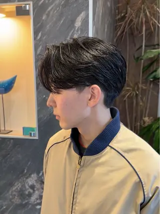 ミディアム パーマ メンズ 💈原宿指名No.1 センターパート💈のヘアスタイル