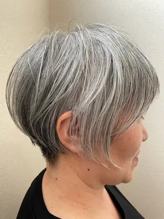 ショート くびれミディアム/似 合わせ/鎌倉/edAのヘアスタイル