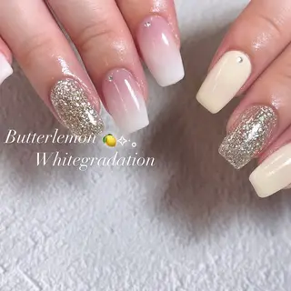 ネイル Nallsalon Plaisirbeauty所属・Plaisir beautyのネイルデザイン