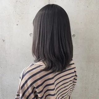 ミディアム カラー 二宮 早智子のヘアスタイル