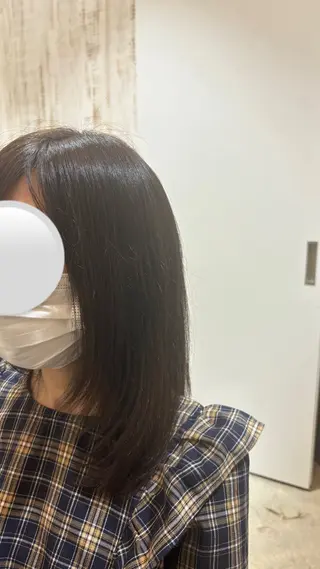 ロング 佐藤 優里のヘアスタイル