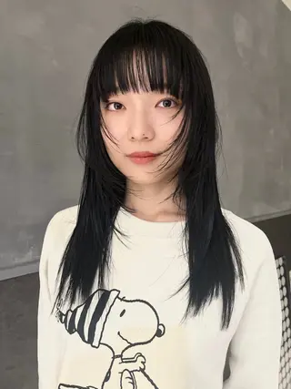 ロング 田中 里奈のヘアスタイル
