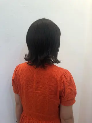 ミディアム ツノガイ エリのヘアスタイル