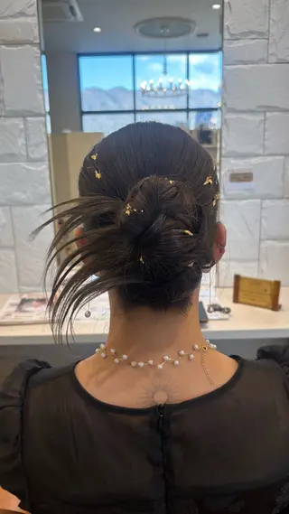 セミロング ヘアアレンジ 🫧おか えいみ🫧のヘアスタイル