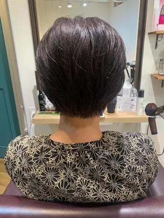 ショート カラー パーマ ヘアアレンジ メンズ キッズ ネイル マツエク・マツパ アイブロウ 白髪世代特化 🌿飯塚京橋のヘアスタイル