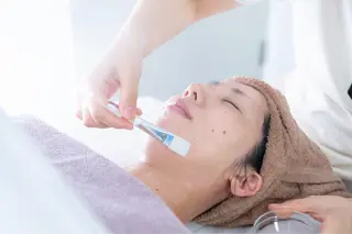 FLEDGE心斎橋 エステルームのエステ・リラクイメージ