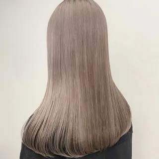 カラー セミロング ♡韓国ヘア♡ ブリーチ✨ハイトーンのヘアスタイル