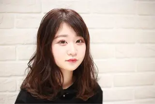 ミディアム カラー なりたいが叶う ながしまじゅんきのヘアスタイル