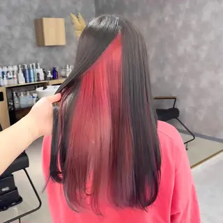 セミロング カラー パーマ ヘアアレンジ メンズ キッズ ネイル マツエク・マツパ アイブロウ 🐺ウルフ×ハイトー ン🖤Yukinoのヘアスタイル