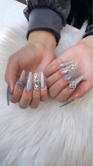 ネイル nailsalon Refletのネイルデザイン