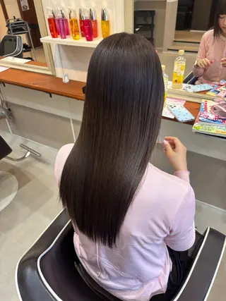 ロング Rena/レイヤー /暖色/透明感のヘアスタイル