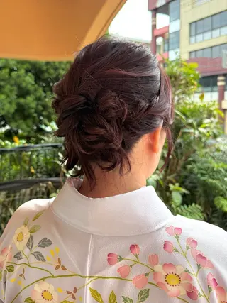 ミディアム ヘアアレンジ 沢登 穂乃香のヘアスタイル