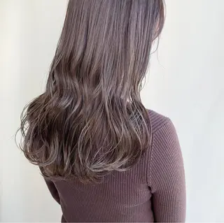カラー 山口 莉奈のヘアスタイル