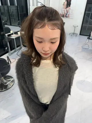 ミディアム カラー パーマ ヘアアレンジ TATSUブリーチ/ ミルクティーベージュのヘアスタイル