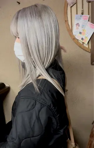 セミロング カラー Koichi Satoのヘアスタイル
