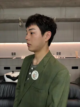 ショート メンズ 吉田一輝 外国人パーマのヘアスタイル